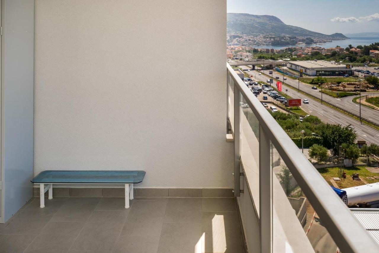 Modern Apartments Sirobuja Split Exterior photo